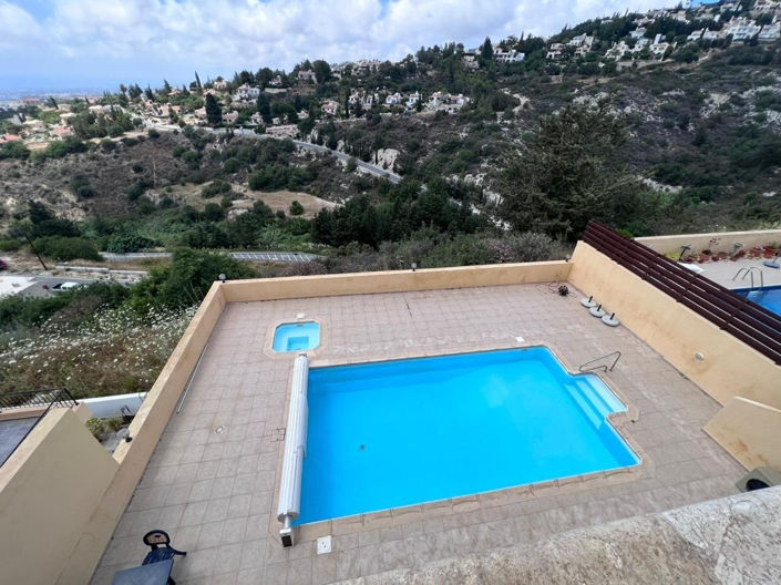 Image No.25-4 Bed House for sale