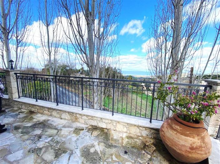 Image No.12-3 Bed House for sale