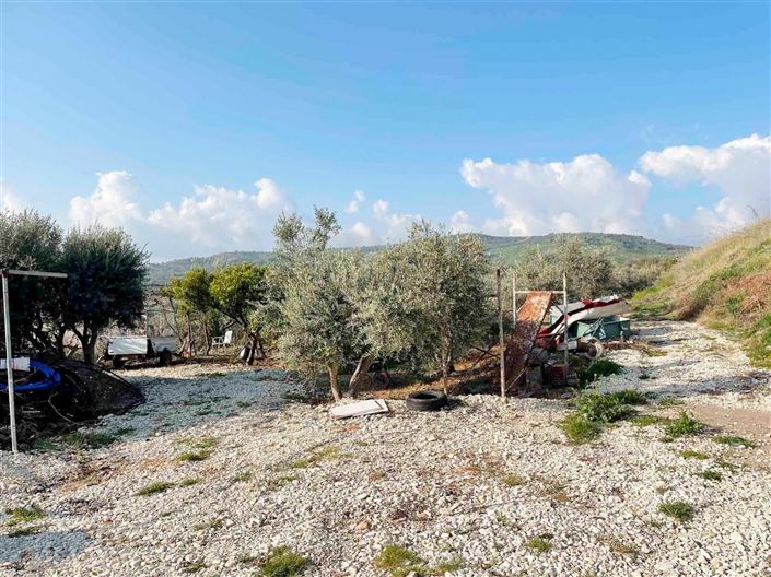 Image No.11-5 Bed House for sale