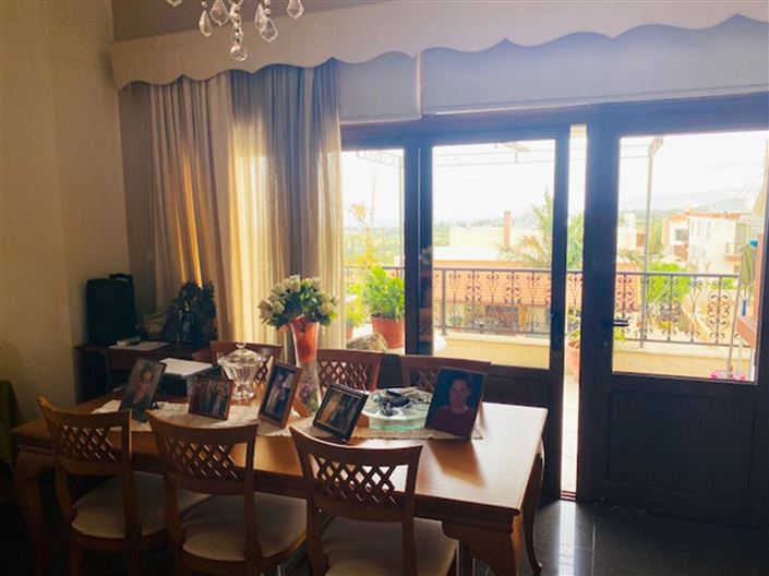 Image No.7-7 Bed House for sale