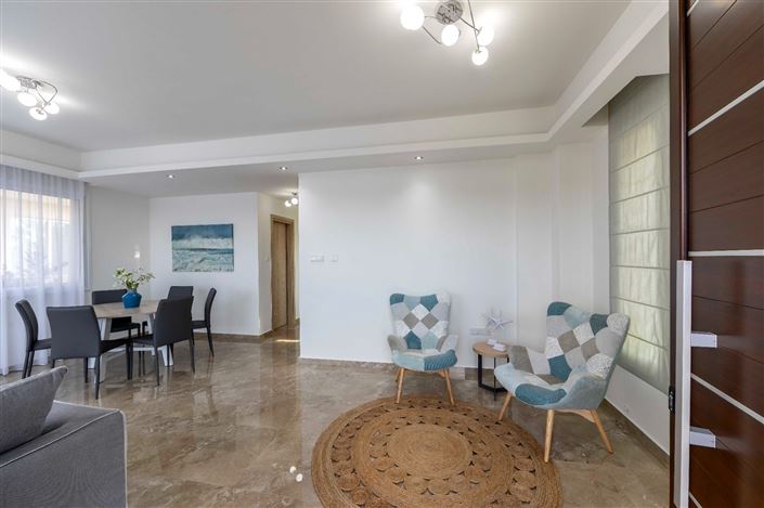 Image No.5-3 Bed House for sale