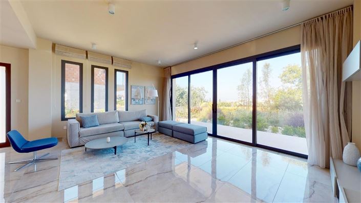 Image No.3-3 Bed House for sale