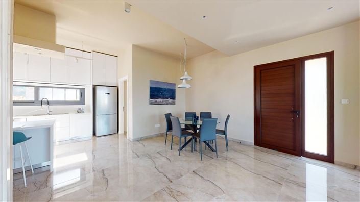 Image No.5-3 Bed House for sale