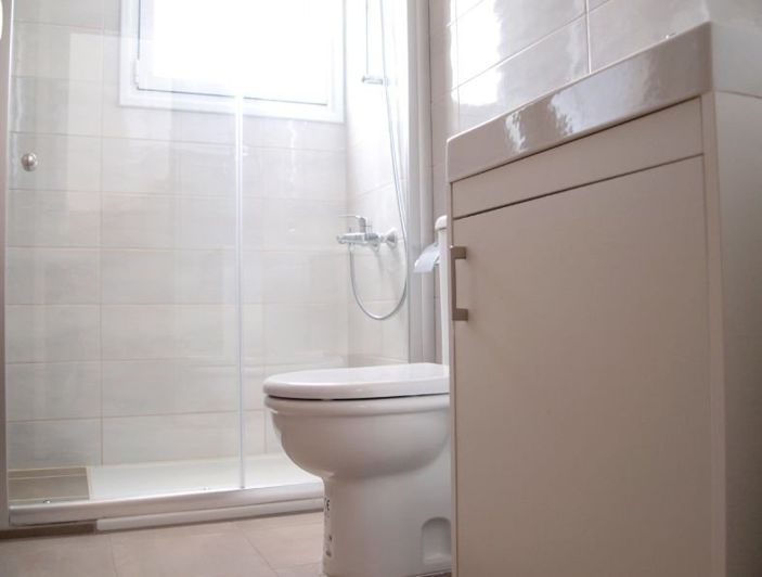 Image No.10-3 Bed House for sale