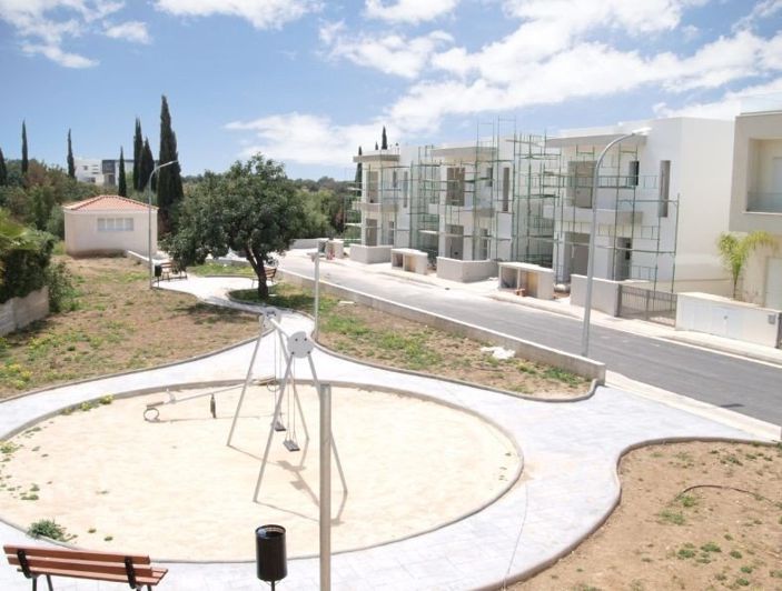 Image No.17-3 Bed House for sale