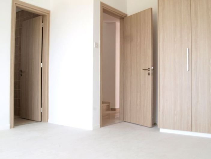 Image No.6-3 Bed House for sale