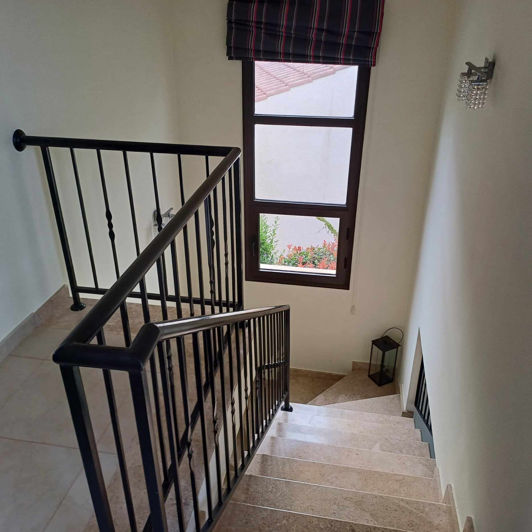 Image No.5-3 Bed House for sale