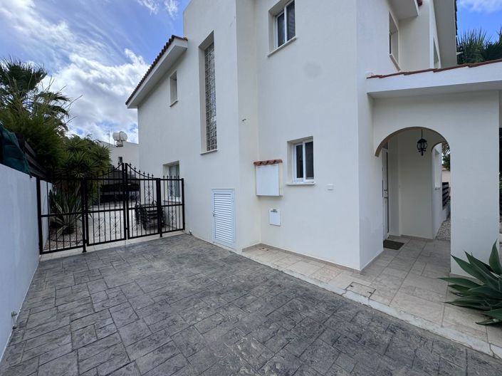 Image No.24-3 Bed House for sale