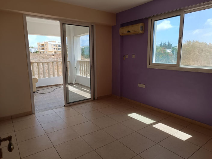 Image No.12-3 Bed Apartment for sale