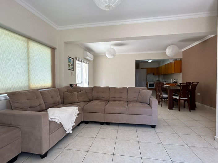 Image No.2-3 Bed Apartment for sale