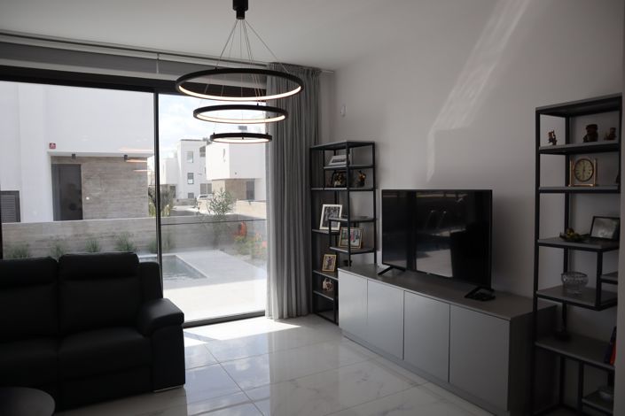 Image No.6-3 Bed Villa for sale