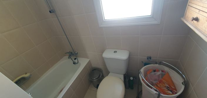 Image No.13-2 Bed House for sale