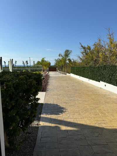 Image No.28-5 Bed House for sale