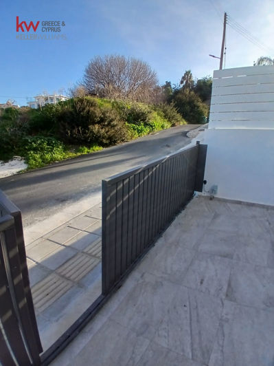 Image No.18-3 Bed House for sale