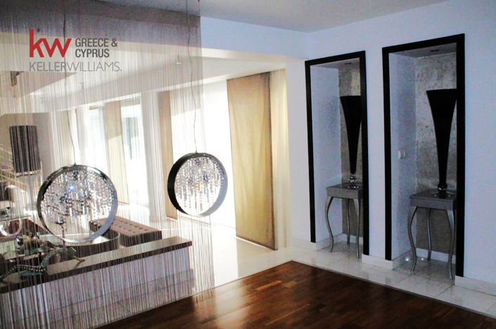 Image No.19-5 Bed House for sale