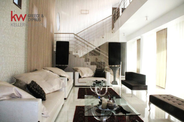 Image No.22-5 Bed House for sale