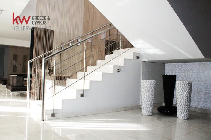 Image No.3-5 Bed House for sale