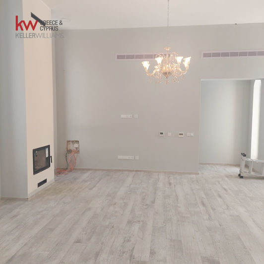 Image No.2-3 Bed Villa for sale