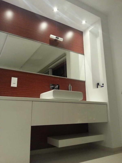 Image No.8-5 Bed House for sale