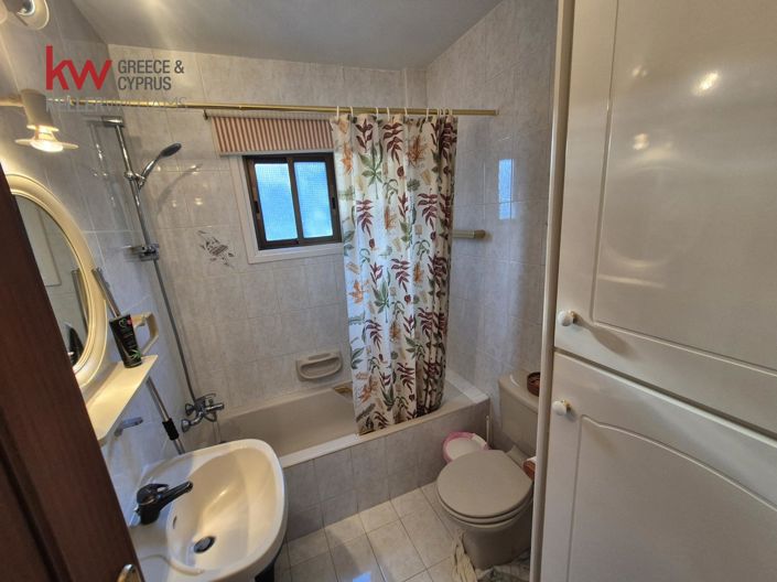 Image No.27-2 Bed Bungalow for sale