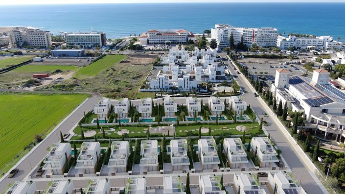 Image No.28-3 Bed House for sale