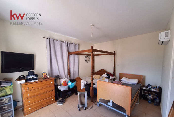 Image No.7-4 Bed House for sale