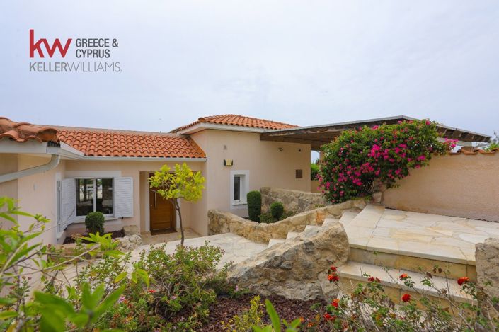 Image No.1-5 Bed Bungalow for sale