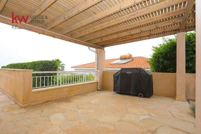 Image No.18-5 Bed Bungalow for sale