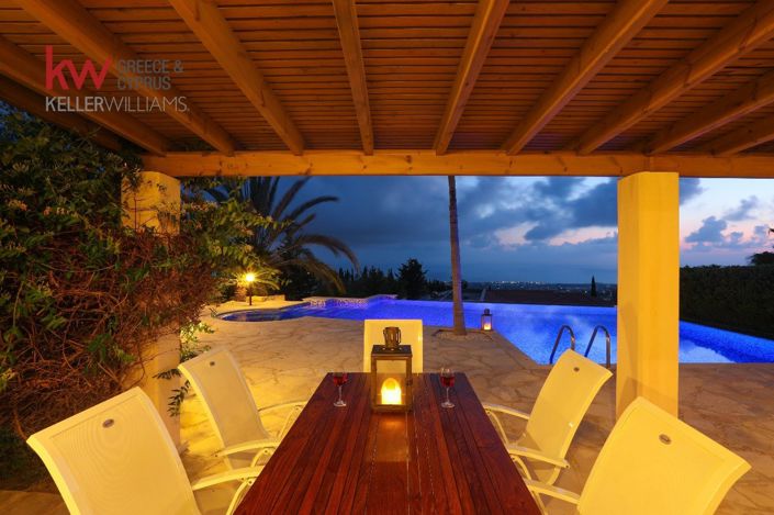 Image No.20-5 Bed Bungalow for sale