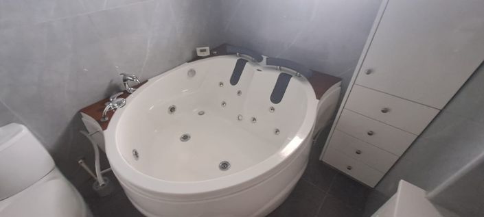 Image No.15-2 Bed Apartment for sale