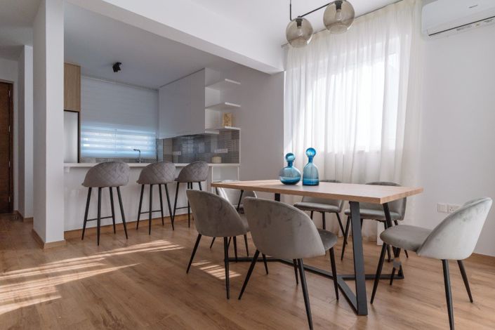 Image No.7-3 Bed House for sale