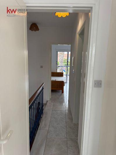 Image No.14-2 Bed House for sale