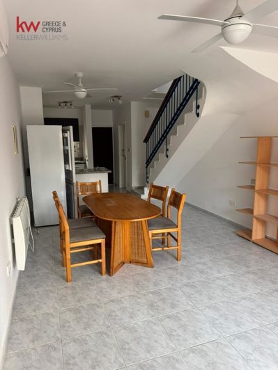 Image No.5-2 Bed House for sale