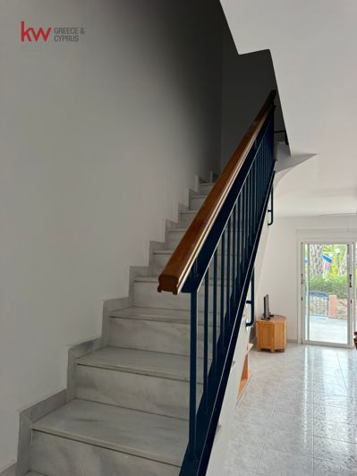 Image No.8-2 Bed House for sale