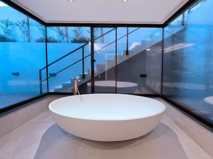 Image No.10-7 Bed House for sale