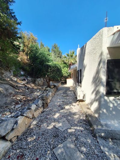 Image No.15-2 Bed Bungalow for sale