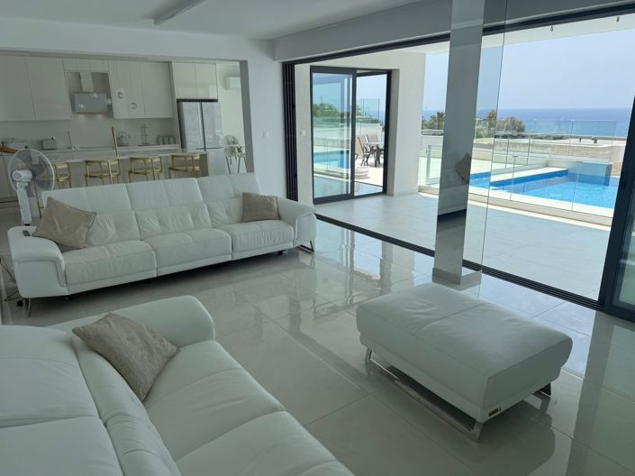 Image No.4-4 Bed House for sale