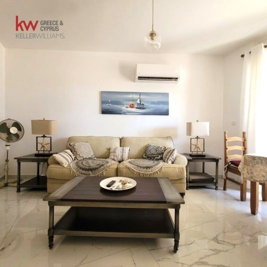 Image No.2-2 Bed House for sale