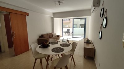 be2e1e33-da2a-4eee-94bd-9480070ca481