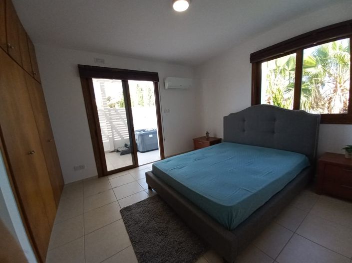 Image No.7-Commercial for sale