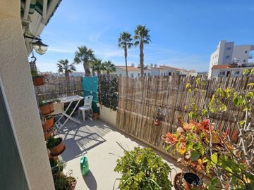 d151a947-aac0-4be9-97c9-4c721899e63d