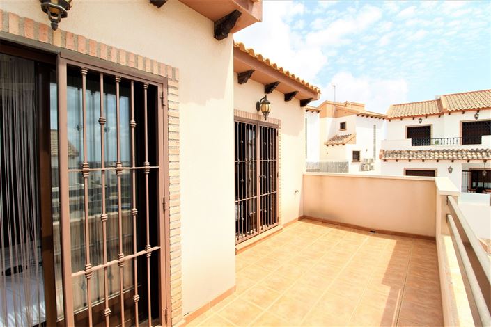 Image No.18-3 Bed Villa for sale