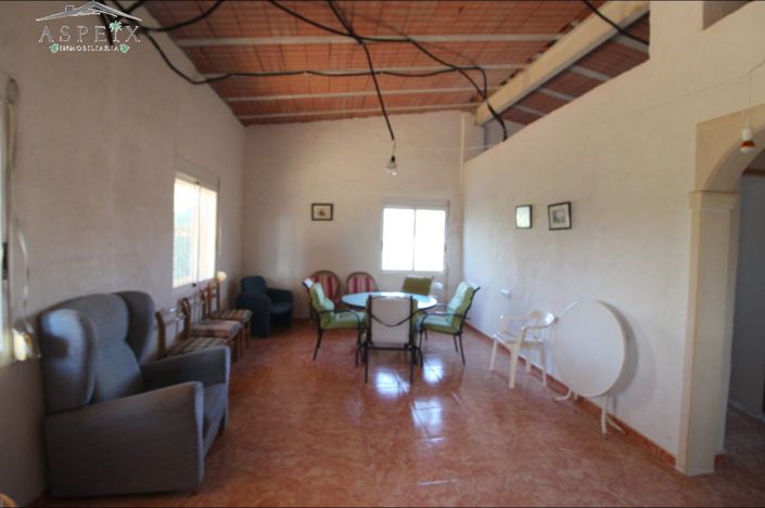 Image No.3-2 Bed Country House for sale