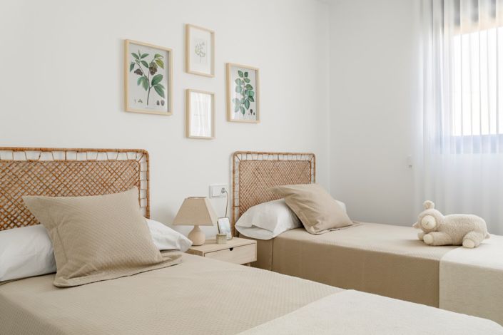 Image No.12-3 Bed Apartment for sale