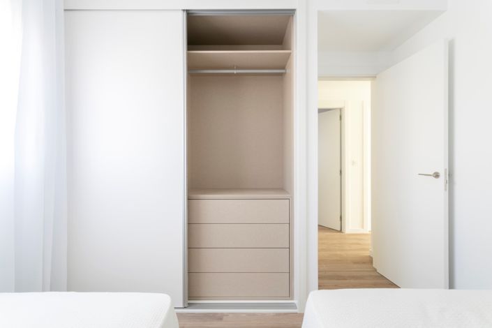 Image No.19-3 Bed Apartment for sale