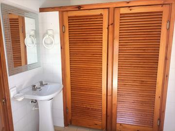 Image No.12-4 Bed Country House for sale