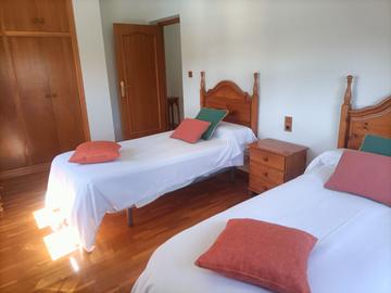 Image No.6-4 Bed Country House for sale