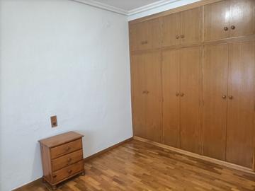 Image No.8-4 Bed Country House for sale