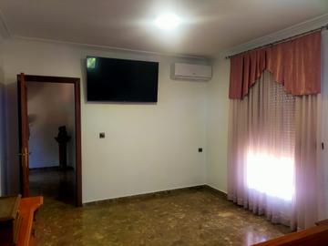 Image No.16-5 Bed Country House for sale