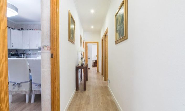 Image No.16-3 Bed Country House for sale